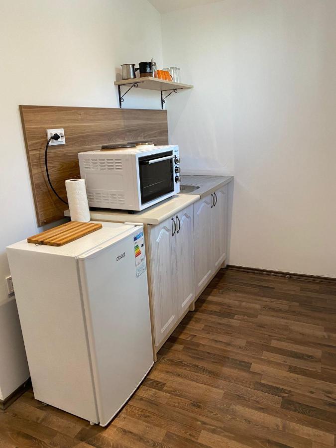 Apartmani Lala 2 Čanj エクステリア 写真