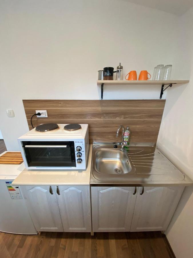 Apartmani Lala 2 Čanj エクステリア 写真
